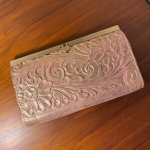 Patricia Nash Cauchy Tooled Wallet In Rose Gold Metallic